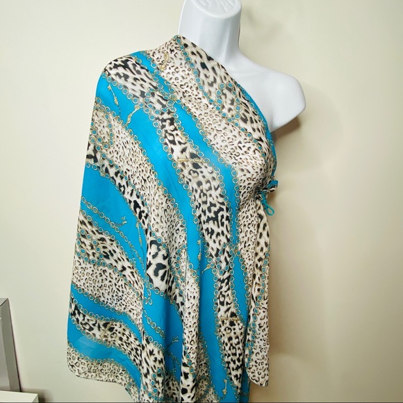 Animal Print & Charm Link Large Versatile Scarf - Picture 8 of 10